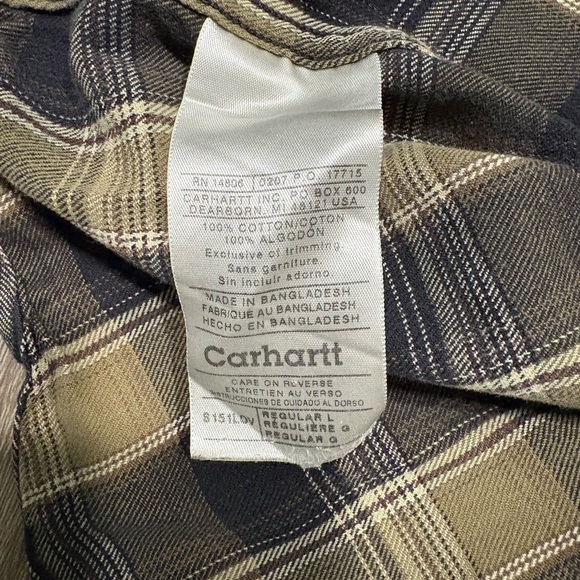 Carhartt Men's Olive and Navy Plaid Shirt - Picture 4 of 5